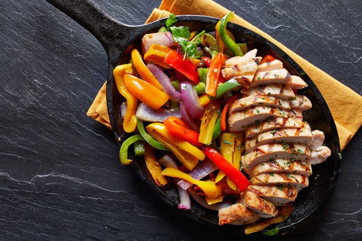 Spicy Chicken Fajitas – CooksProfessional