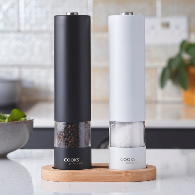 Cooks Professional Electric Salt and Pepper Mill Set with Bamboo Base | Black / White