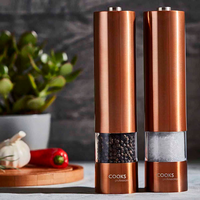 Cooks Professional Electric Salt and Pepper Mill Set with Bamboo Base | Copper
