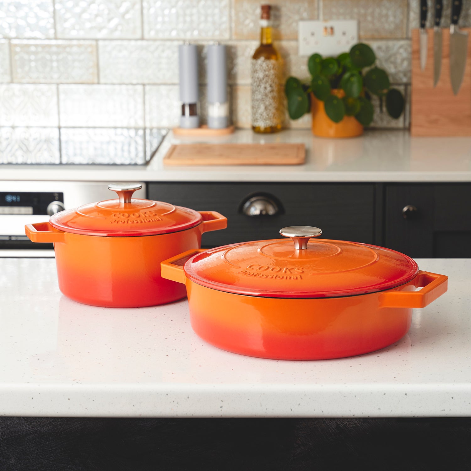 Cooks Professional Set of 2 Cast Iron Casserole | 20cm and 28cm | Graduated Orange