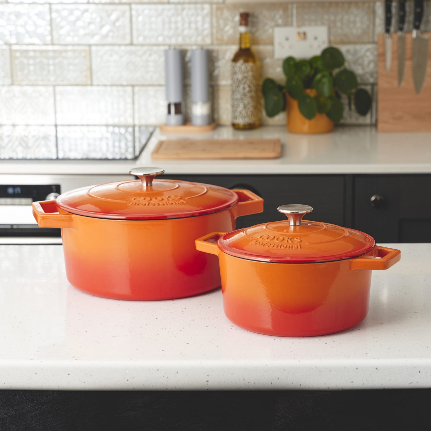 Cooks Professional Set of 2 Cast Iron Casserole | 20cm and 26cm | Graduated Orange