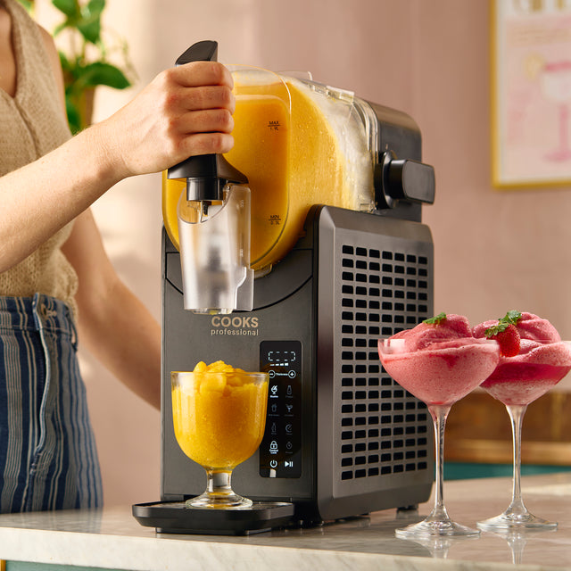 Cooks Professional Slushy Maker