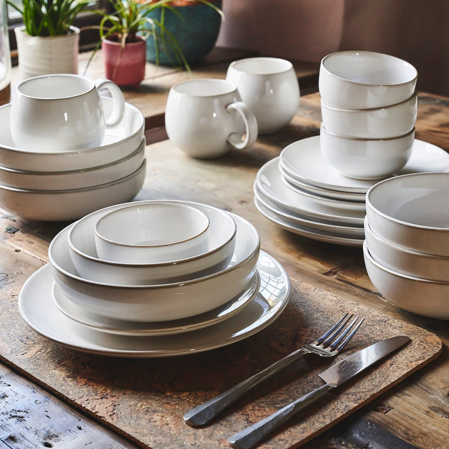 Cooks Professional Set of 4 Nordic Stoneware Dinner Plates | White