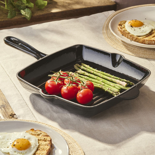 Cooks Professional Cast Iron Skillet Pan | Black