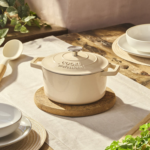 Cooks Professional Set of 3 Cast Iron Casserole | 20cm, 26cm and 28cm | Ivory