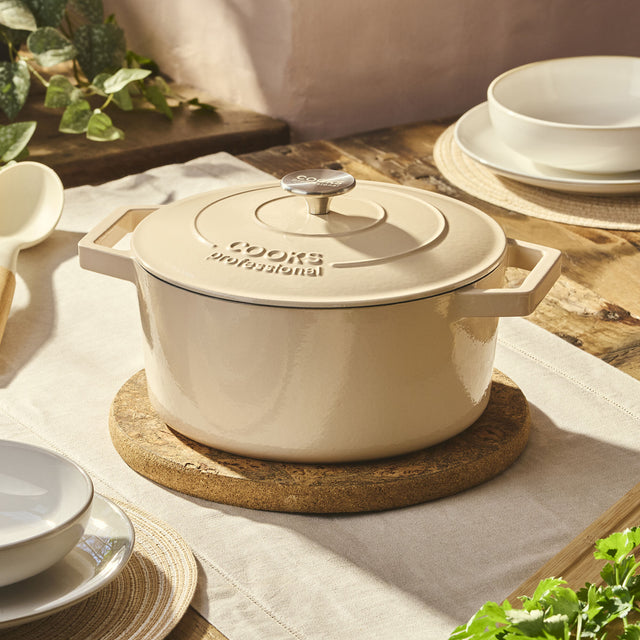 Cooks Professional Set of 3 Cast Iron Casserole | 20cm, 26cm and 28cm | Ivory