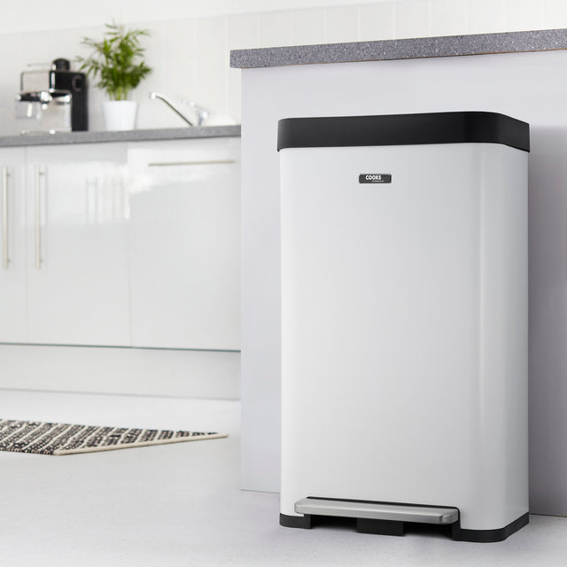 Cooks Professional XL Pedal Bin 65L | White
