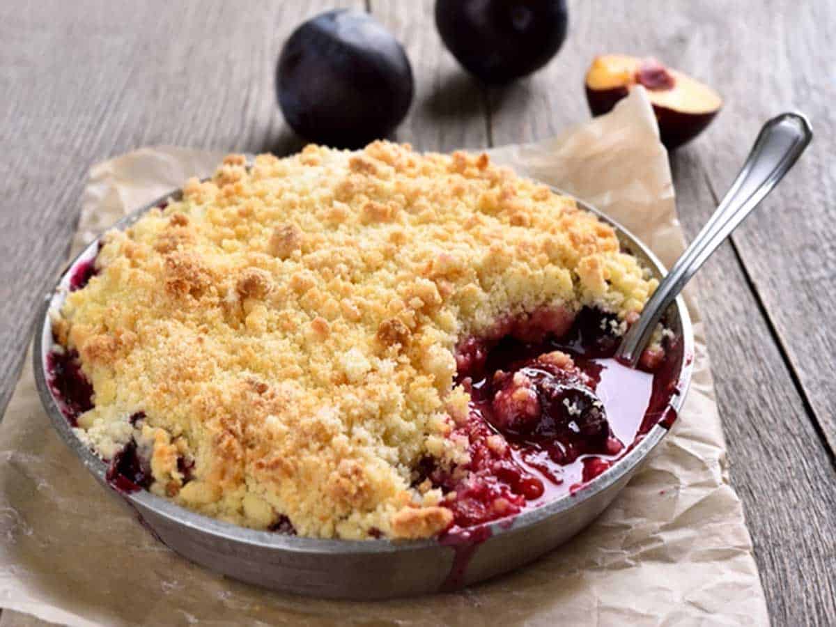 Plum Crumble