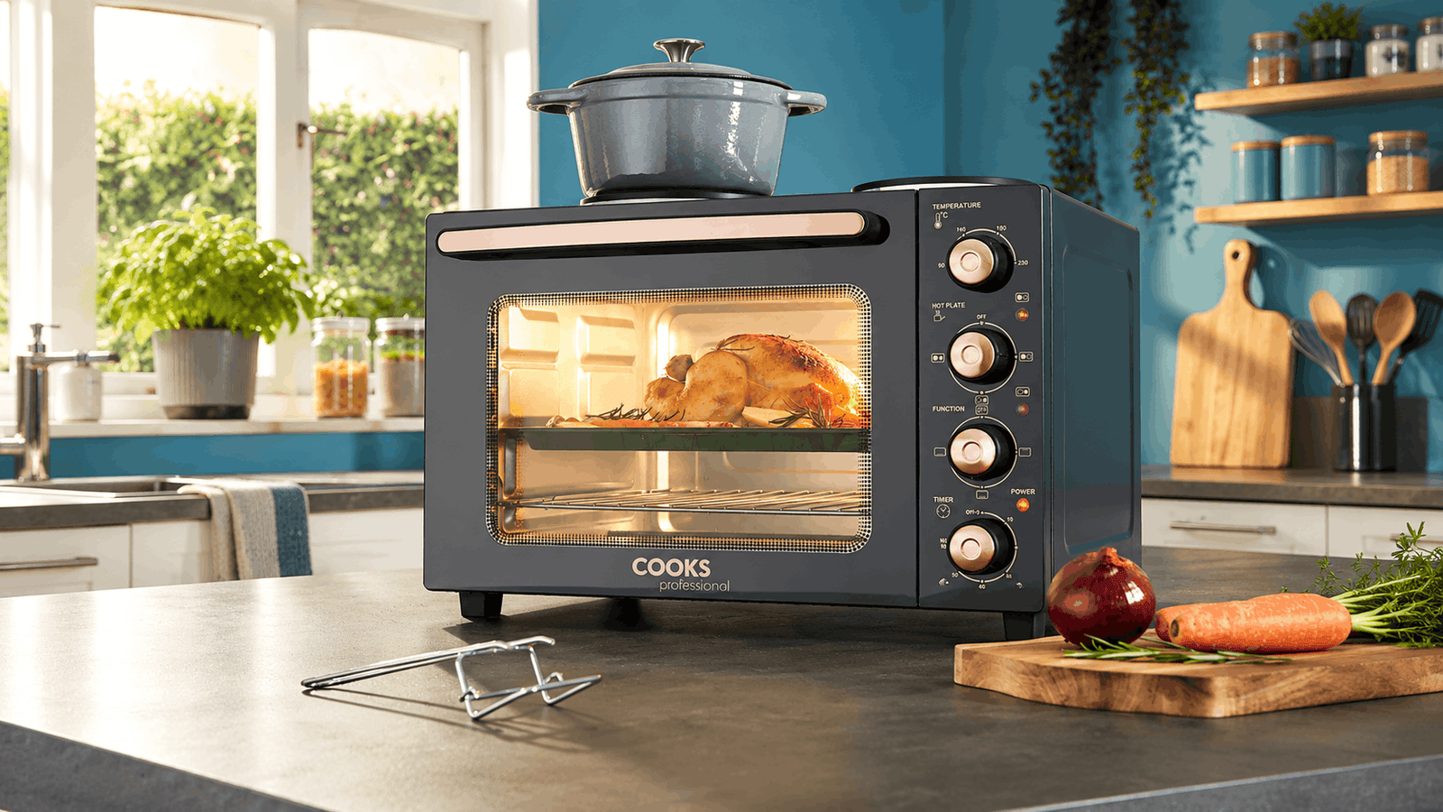 A Guide to Finding the Right Mini Oven