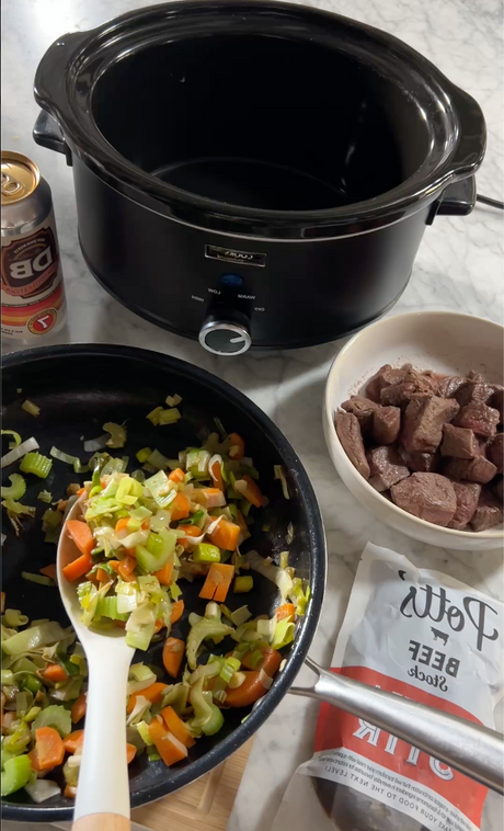 Slow Cooker Steak and Ale Stew