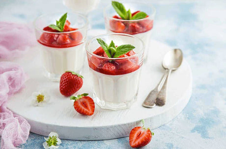 Strawberry panna cotta