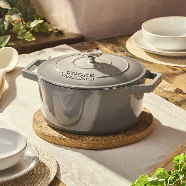 Cooks Professional 26cm Cast Iron Casserole | Grey