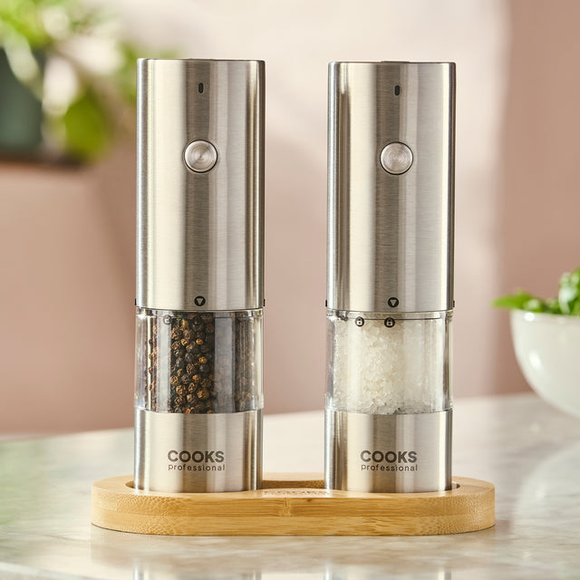 Cooks Professional Rechargeable Salt and Pepper Mill Set with Bamboo Base | Silver