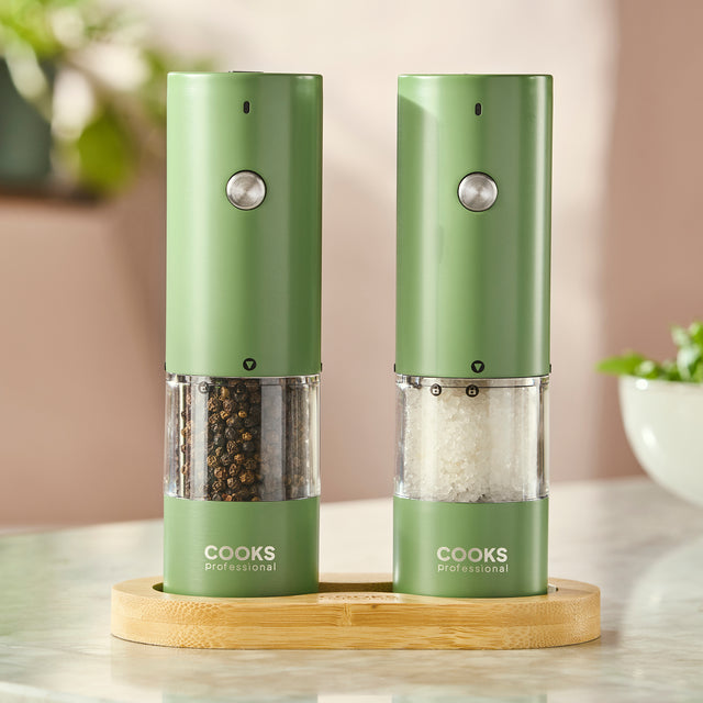 Cooks Professional Rechargeable Salt and Pepper Mill Set with Bamboo Base | Green