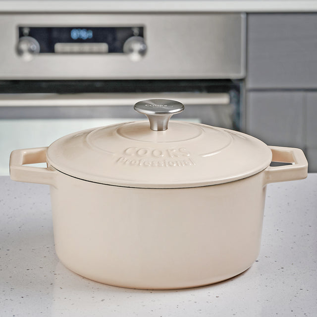 Cooks Professional 26cm Cast Iron Casserole | Off White