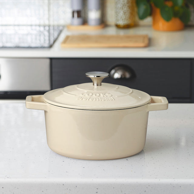 Cooks Professional Cast Iron Casserole Set of 3 | 20cm, 26cm and 28cm | Enamelled Inside and Out | Off White