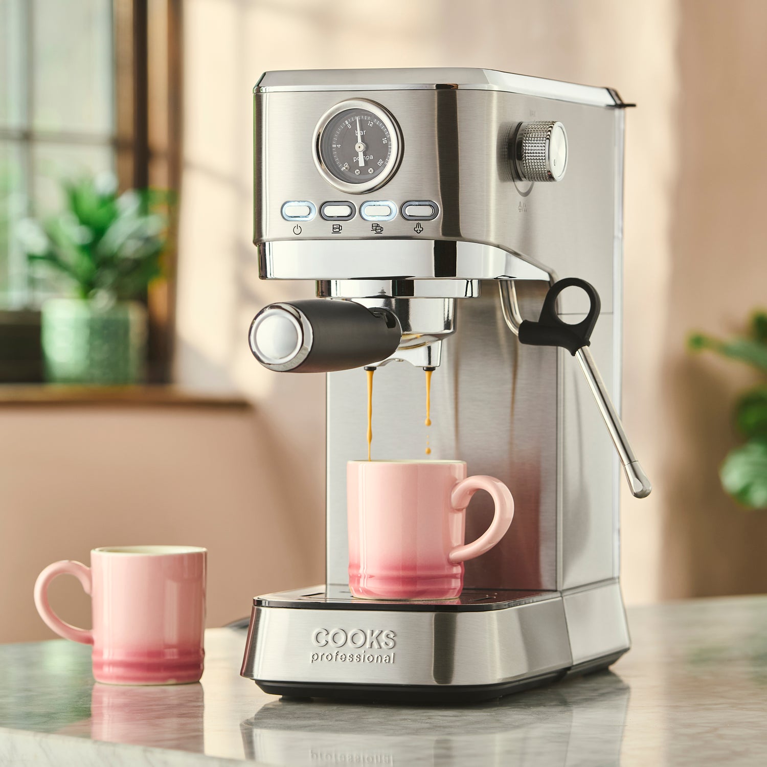 Cooks Professional 20 Bar Espresso Machine | Silver