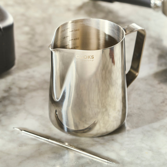 Cooks Professional Stainless Steel 600ml Milk Steaming Jug | Latte Art Pen Included