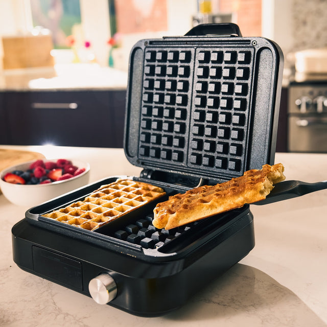 Cooks Professional Digital Waffle Maker