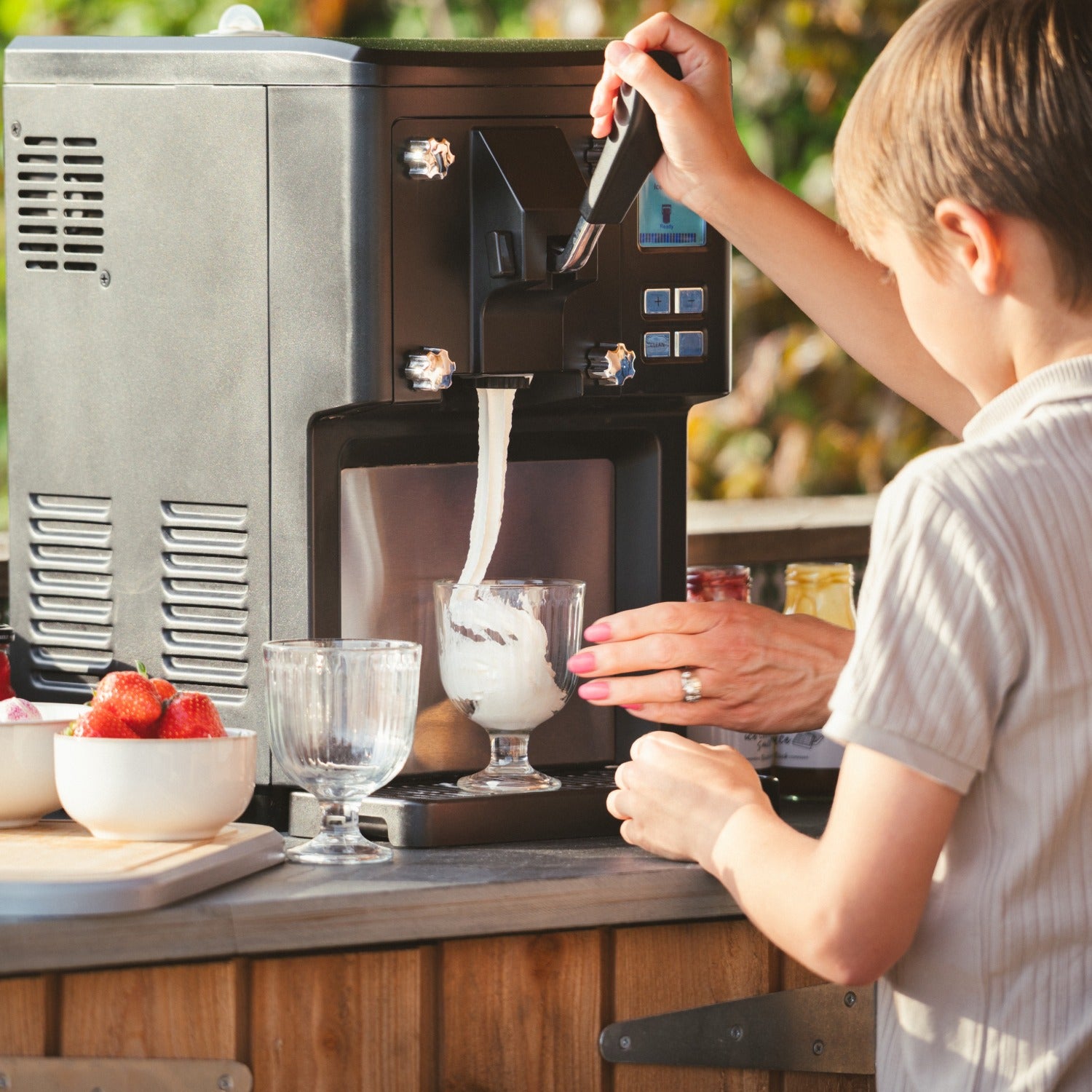 Cooks Professional Luxury Soft Serve Ice Cream Maker