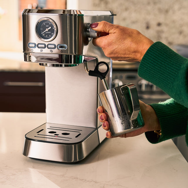 Cooks Professional 20 Bar Espresso Machine | Silver